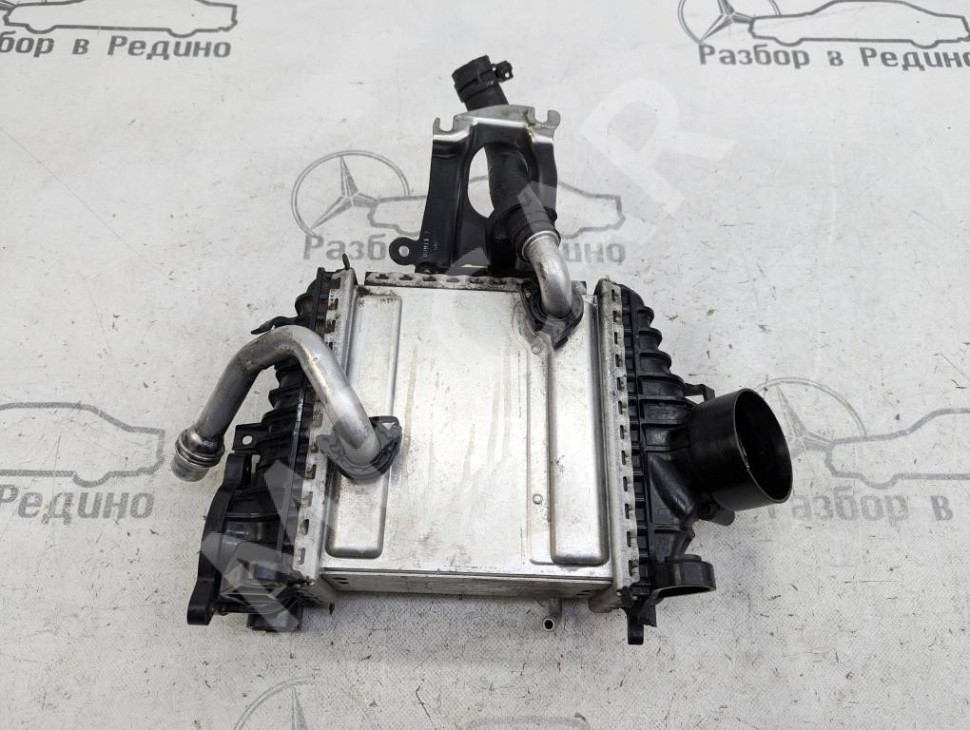 Интеркулер MERCEDES-BENZ C-класс W205/S205/C205/A205 (2014 - 2018) фото 1 — Разборка Мерседес