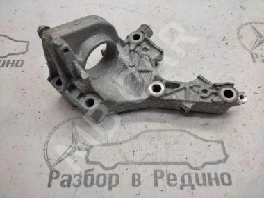 Кронштейн двигателя MERCEDES-BENZ CLA-класс C118/X118 (2019 - 2023) — Разборка Мерседес