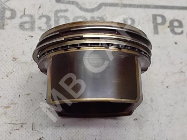 Поршень бензин MERCEDES-BENZ C-класс W203/S203/CL203 (2000 - 2004) — Разборка Мерседес