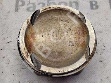 Поршень бензин MERCEDES-BENZ C-класс W203/S203/CL203 (2000 - 2004) — Разборка Мерседес