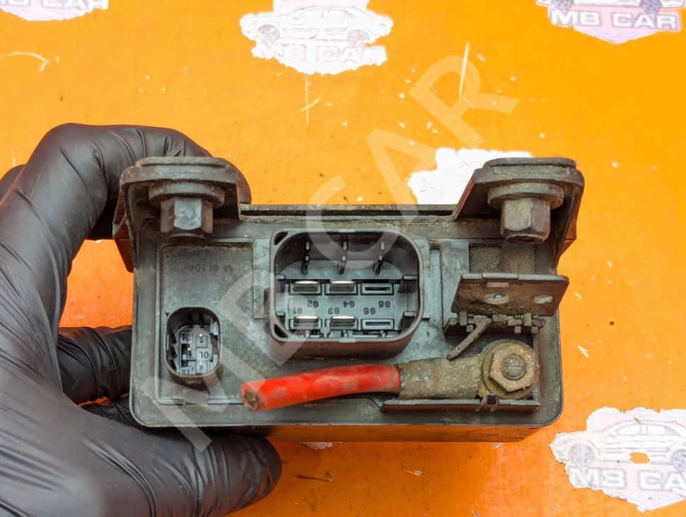 Реле свечей накала MERCEDES-BENZ E-класс W211/S211 (2002 - 2006) фото 1 &mdash; Разборка Мерседес