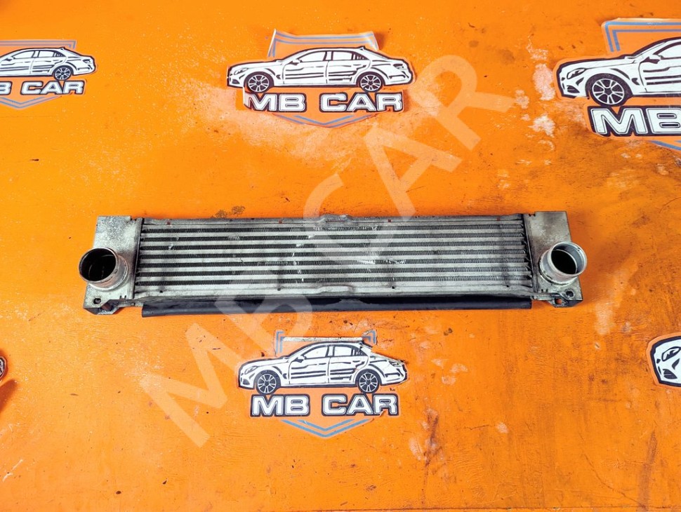 Интеркулер MERCEDES-BENZ V-класс W639 (2003 - 2014) фото 1 &mdash; Разборка Мерседес