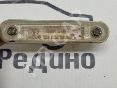 Плафон подсветки номера MERCEDES-BENZ W124 W124/S124/C124/A124 (1984 - 1993) — Разборка Мерседес