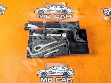 Набор инструментов MERCEDES-BENZ C-класс W203/S203/CL203 (2000 - 2004) &mdash; Разборка Мерседес