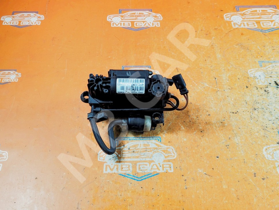 Компрессор пневмоподвески MERCEDES-BENZ E-класс W211/S211 (2002 - 2006) фото 1 — Разборка Мерседес