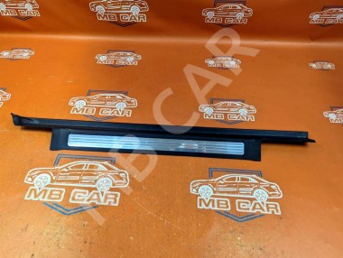 Накладка порога внутренняя MERCEDES-BENZ R-класс W251 (2005 - 2007) — Разборка Мерседес