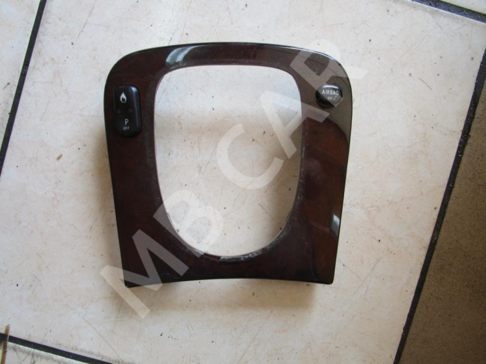 Накладка кулисы АКПП MERCEDES-BENZ S-класс W220 (1998 - 2005) фото 1 &mdash; Разборка Мерседес