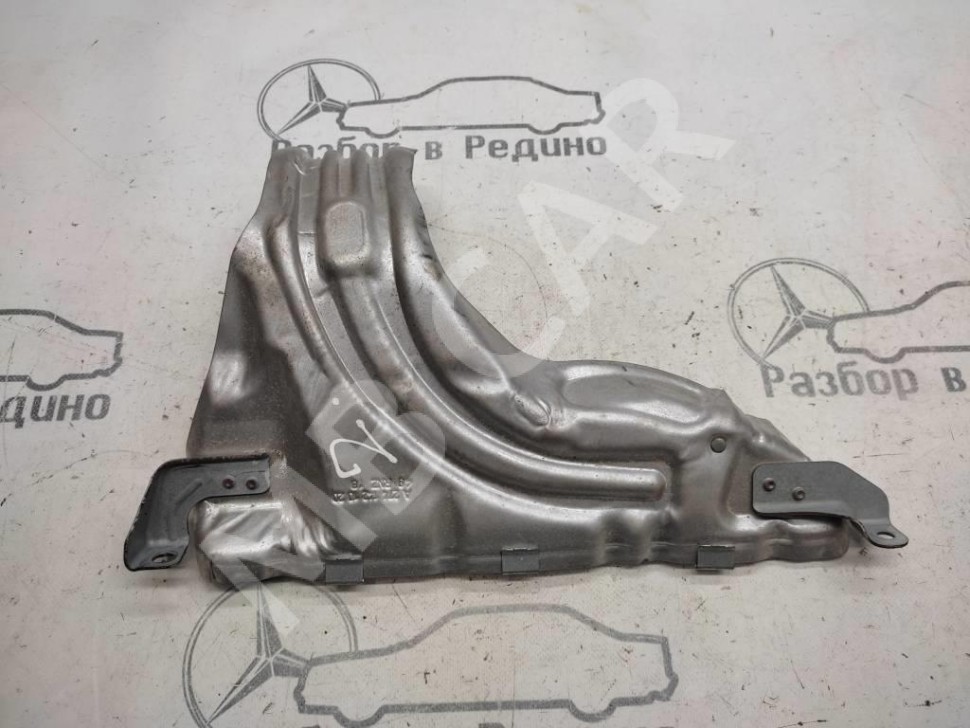 Защитный экран MERCEDES-BENZ C-класс W205/S205/C205/A205 (2014 - 2018) фото 1 — Разборка Мерседес