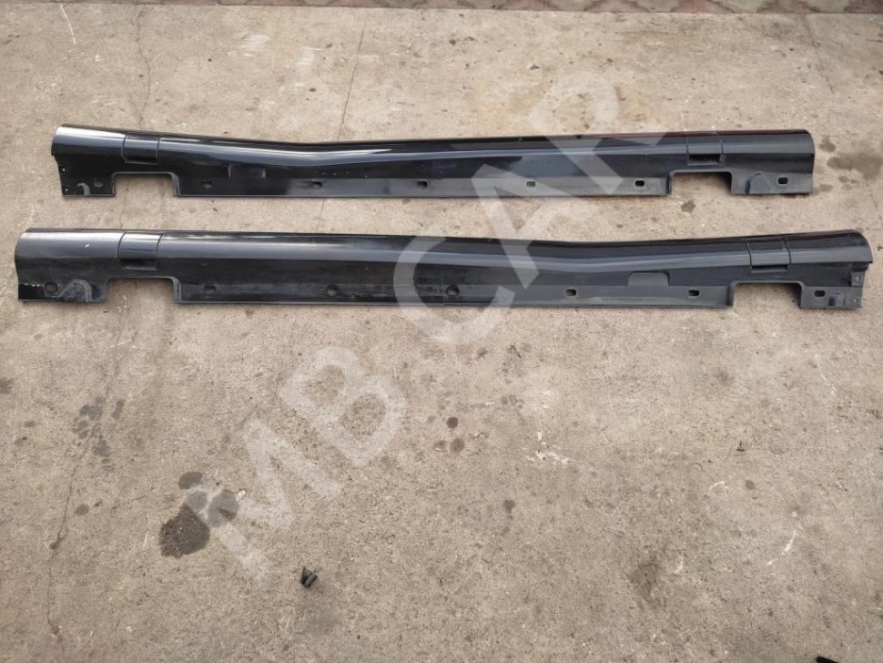 Порог пластиковый правый MERCEDES-BENZ E-класс W212/S212/C207/A207 (2009 - 2013) фото 1 — Разборка Мерседес