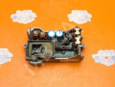 Реле моторчика печки MERCEDES-BENZ C-класс W203/S203/CL203 (2000 - 2004) &mdash; Разборка Мерседес