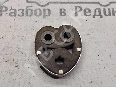 Кронштейн глушителя MERCEDES-BENZ G-класс W463 (1990 - 2006) — Разборка Мерседес