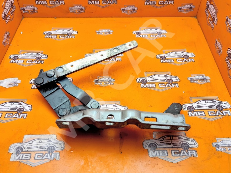 Петля капота MERCEDES-BENZ C-класс W203/S203/CL203 (2000 - 2004) фото 1 &mdash; Разборка Мерседес