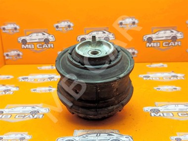 Опора двигателя MERCEDES-BENZ C-класс W203/S203/CL203 (2000 - 2004) — Разборка Мерседес