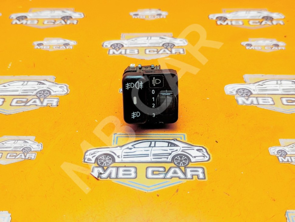 Кнопка корректора фар MERCEDES-BENZ Vito W638 (1996 - 2003) фото 1 — Разборка Мерседес