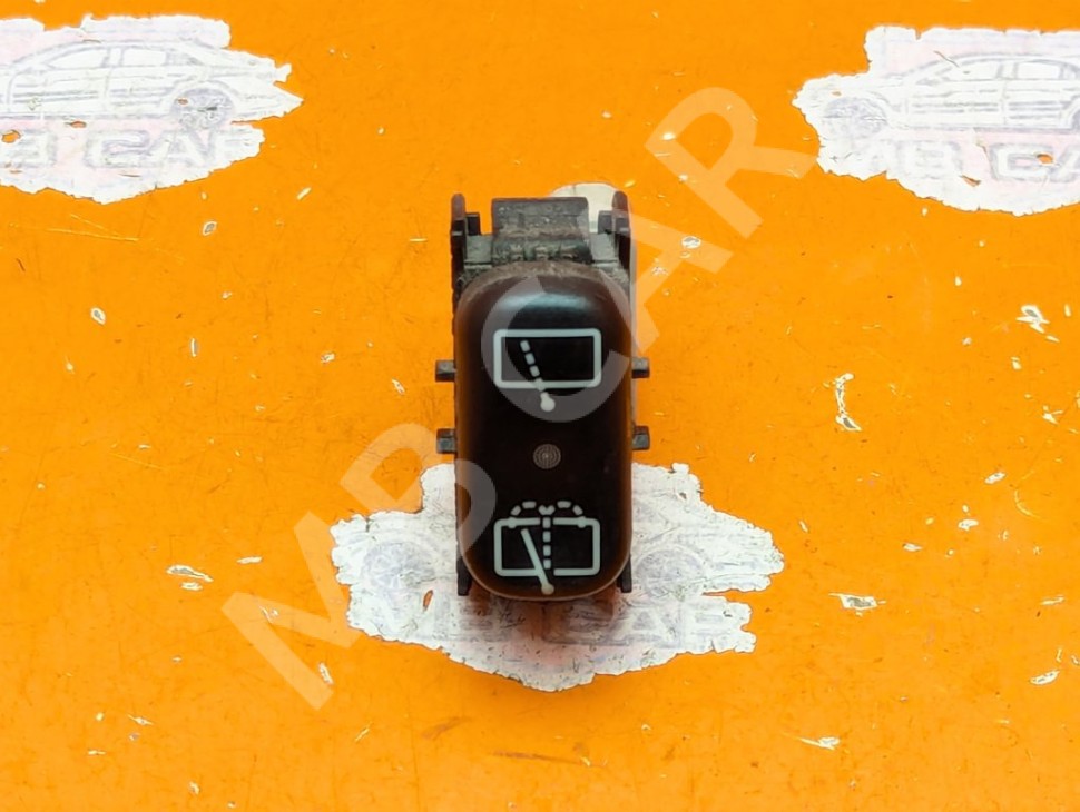 Кнопка MERCEDES-BENZ M-класс W163 рестайлинг (2001 - 2005) фото 1 &mdash; Разборка Мерседес