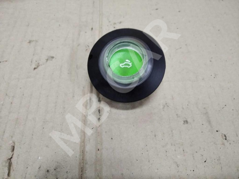 Кнопка закрытия багажника MERCEDES-BENZ C-класс W203/S203/CL203 рестайлинг (2004 - 2008) фото 1 — Разборка Мерседес