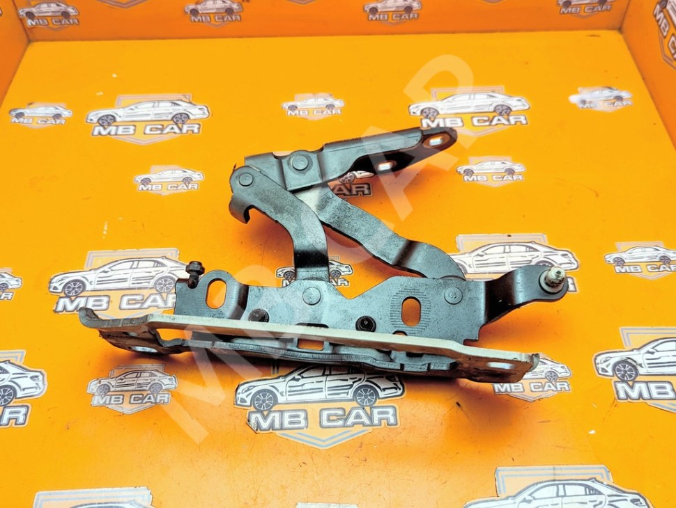 Петля капота MERCEDES-BENZ C-класс W204/S204 (2006 - 2011) фото 1 — Разборка Мерседес