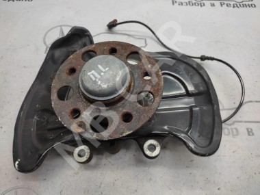 Кулак поворотный передний левый MERCEDES-BENZ C-класс W204/S204/С204 рестайлинг (2011 - 2015) — Разборка Мерседес