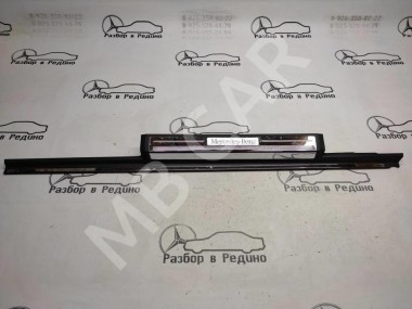 Накладка порога внутренняя MERCEDES-BENZ S-класс W220 рестайлинг (2002 - 2005) — Разборка Мерседес