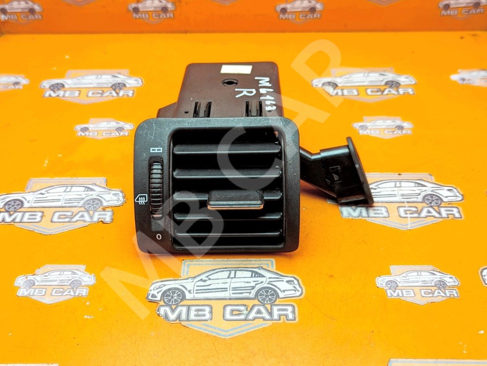 Воздуховод MERCEDES-BENZ M-класс W163 рестайлинг (2001 - 2005) фото 1 — Разборка Мерседес