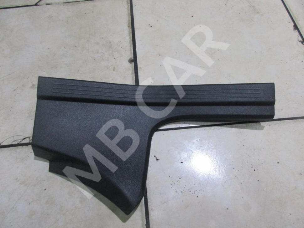 Накладка порога внутренняя MERCEDES-BENZ E-класс W212/S212/C207/A207 (2009 - 2013) фото 1 — Разборка Мерседес