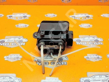 Блок клапанов пневмоподвески MERCEDES-BENZ E-класс AMG W212/S212/C207/A207 рестайлинг (2013 - 2016) &mdash; Разборка Мерседес