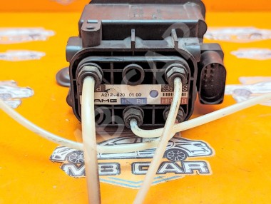 Блок клапанов пневмоподвески MERCEDES-BENZ E-класс AMG W212/S212/C207/A207 рестайлинг (2013 - 2016) &mdash; Разборка Мерседес