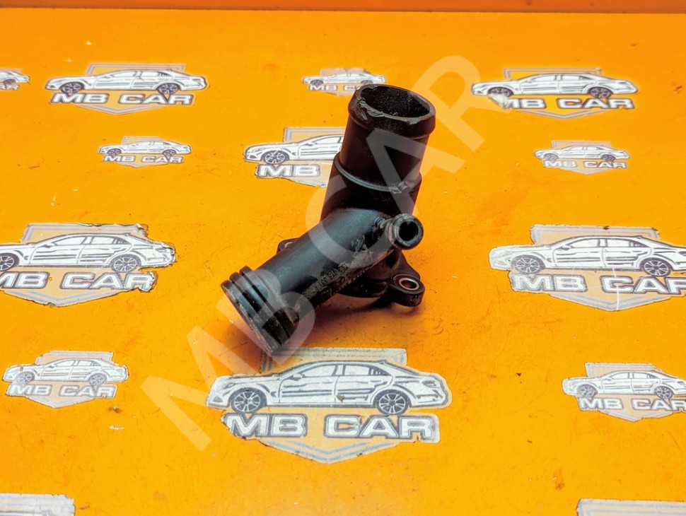 Фланец системы охлаждения MERCEDES-BENZ CLA-класс C118/X118 (2019 - 2023) фото 1 &mdash; Разборка Мерседес