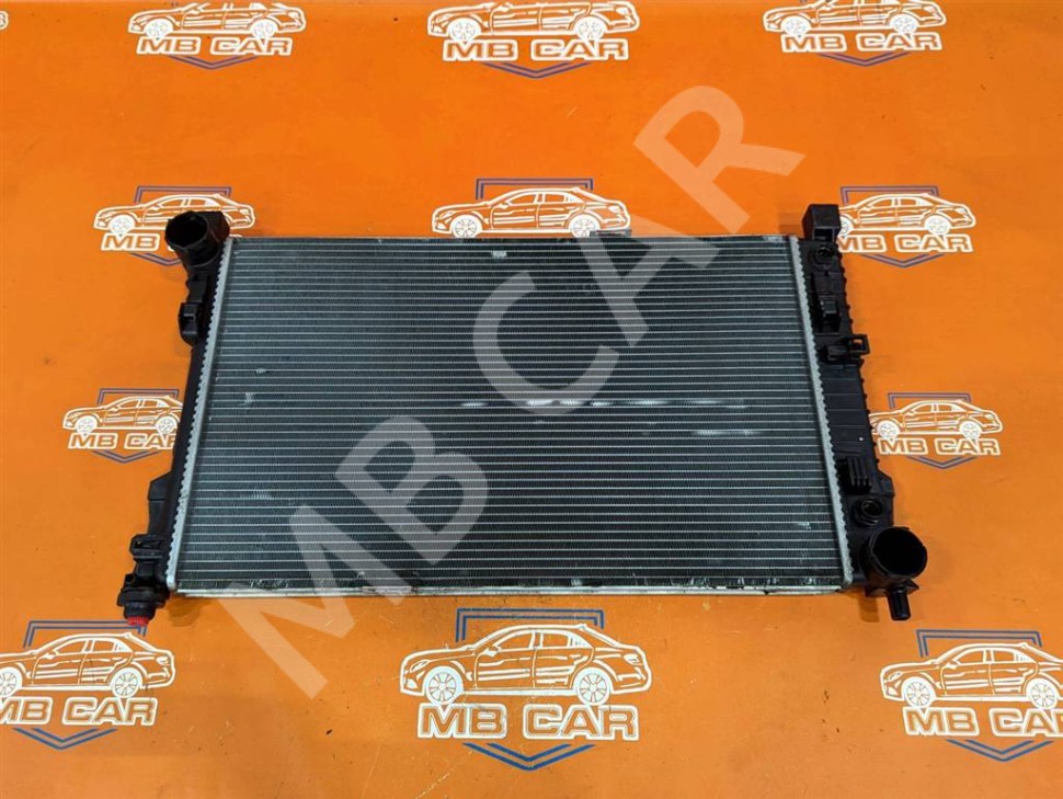 Радиатор MERCEDES-BENZ C-класс W203/S203/CL203 (2000 - 2004) фото 1 — Разборка Мерседес