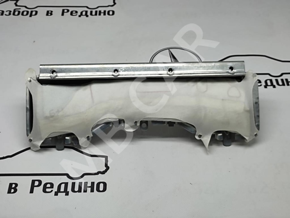Подушка безопасности коленная MERCEDES-BENZ CLS-класс C218/X218 (2010 - 2014) фото 1 &mdash; Разборка Мерседес
