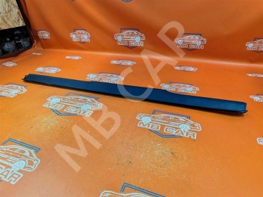 Накладка порога внутренняя MERCEDES-BENZ R-класс W251 (2005 - 2007) — Разборка Мерседес