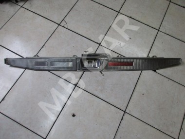 Накладка замка багажника MERCEDES-BENZ W124 W124/S124/C124/A124 (1984 - 1993) — Разборка Мерседес