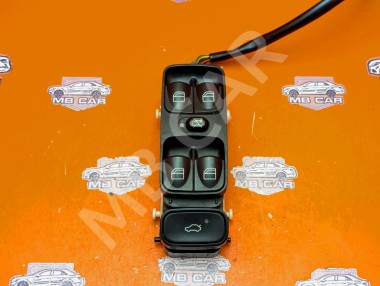 Блок кнопок стеклоподъемников MERCEDES-BENZ C-класс W203/S203/CL203 (2000 - 2004) — Разборка Мерседес