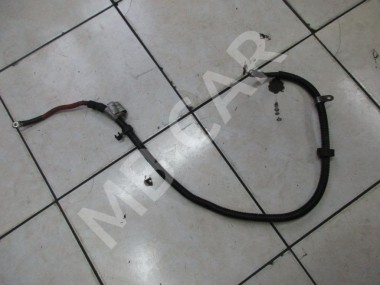 Провод генератора MERCEDES-BENZ M-класс W163 рестайлинг (2001 - 2005) — Разборка Мерседес