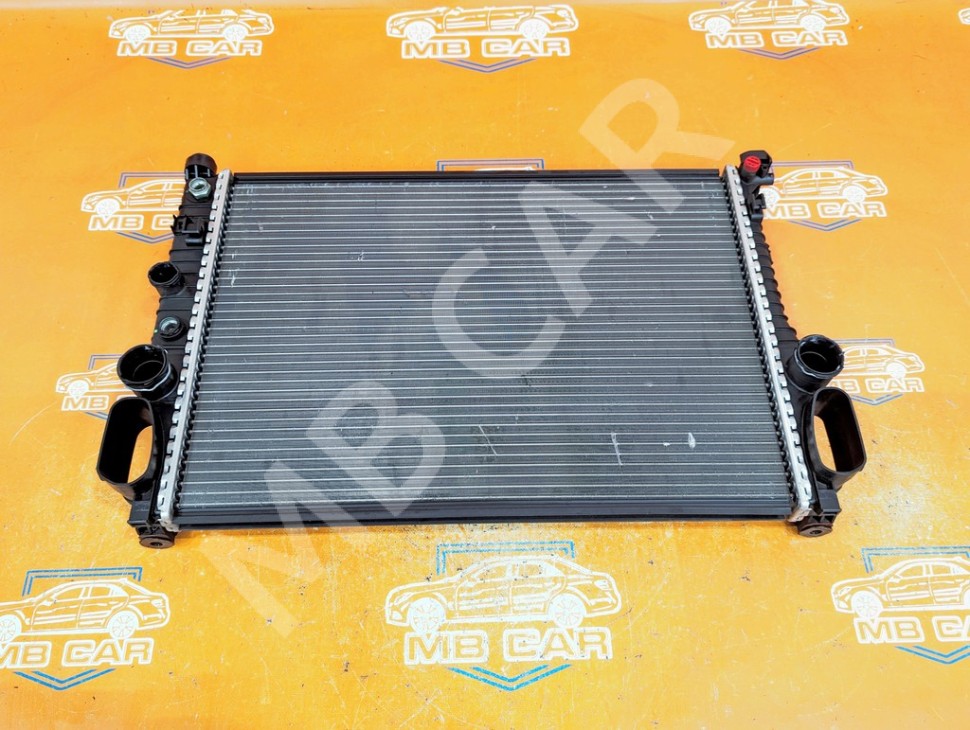 Радиатор MERCEDES-BENZ E-класс W211/S211 (2002 - 2006) фото 1 &mdash; Разборка Мерседес