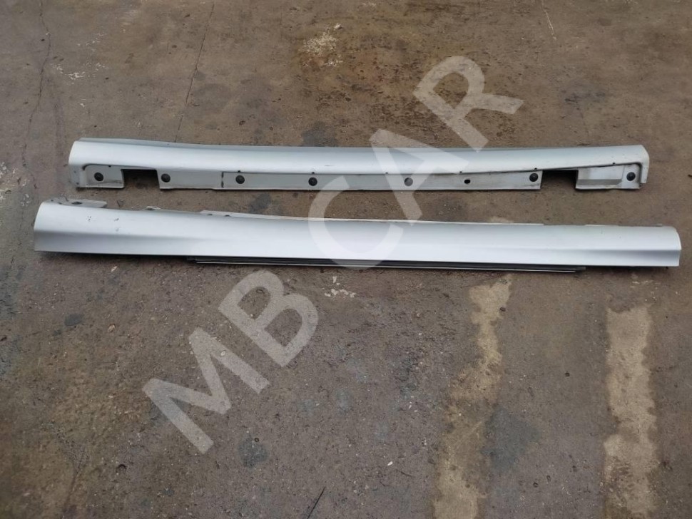 Порог пластиковый левый MERCEDES-BENZ CLK-класс C209/W209 рестайлинг (2005 - 2010) фото 1 &mdash; Разборка Мерседес