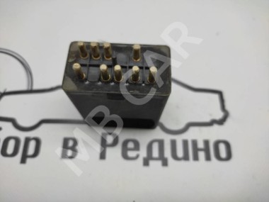 Реле кондиционера MERCEDES-BENZ W124 W124/S124/C124/A124 (1984 - 1993) — Разборка Мерседес