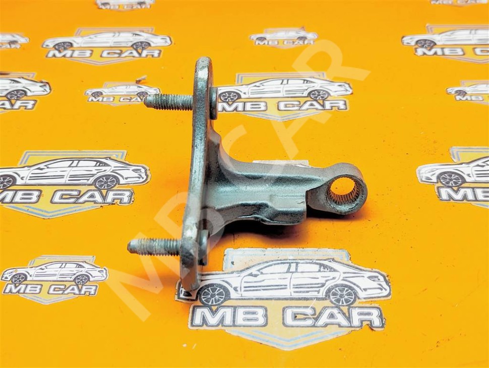 Петля двери MERCEDES-BENZ GLE-класс Coupe C292 (2015 - 2019) фото 1 — Разборка Мерседес