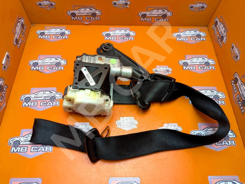 Ремень безопасности передний левый MERCEDES-BENZ C-класс W203/S203/CL203 (2000 - 2004) фото 1 — Разборка Мерседес