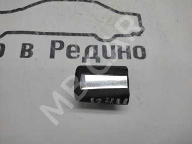 Крышка ручки двери MERCEDES-BENZ W124 W124/S124/C124/A124 (1984 - 1993) — Разборка Мерседес