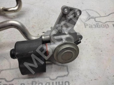 Клапан рециркуляции ОГ MERCEDES-BENZ C-класс W204/S204 (2006 - 2011) — Разборка Мерседес