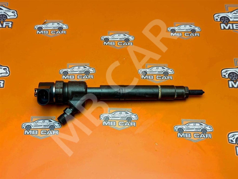 Форсунка ДИЗЕЛЬ MERCEDES-BENZ C-класс W203/S203/CL203 (2000 - 2004) фото 1 — Разборка Мерседес