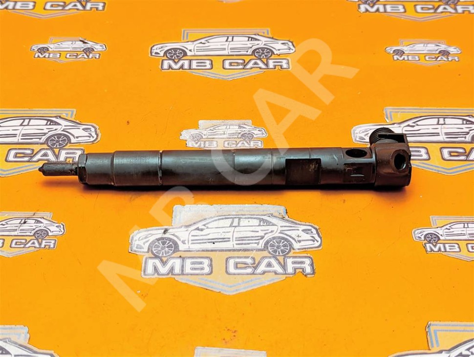 Форсунка ДИЗЕЛЬ MERCEDES-BENZ C-класс W204/S204 (2006 - 2011) фото 1 — Разборка Мерседес