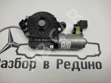 Моторчик шторки панарамной крыши MERCEDES-BENZ S-класс W222/C217/A217 рестайлинг (2017 - 2020) — Разборка Мерседес