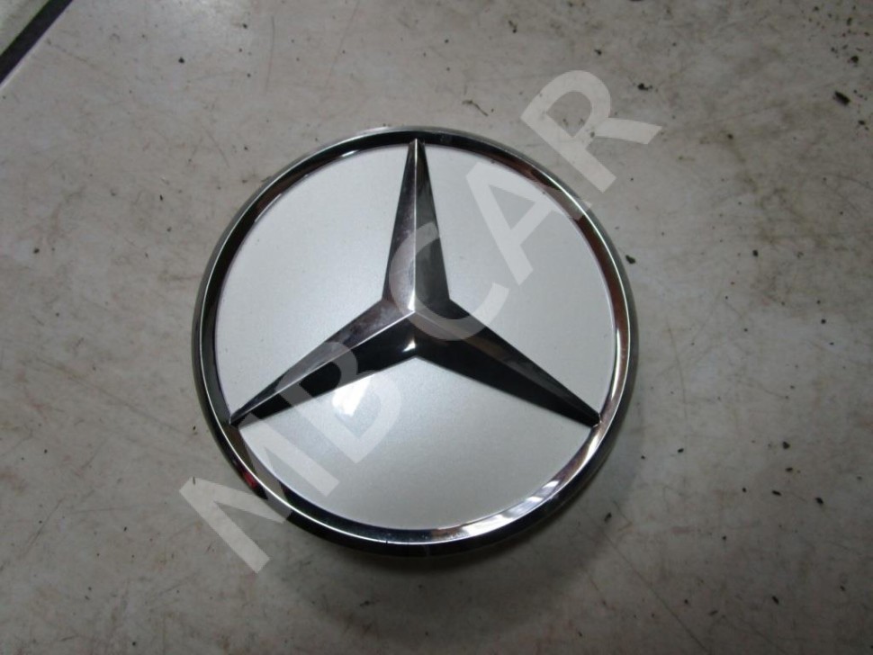 Эмблема крышки багажника MERCEDES-BENZ GLE-класс Coupe C292 (2015 - 2019) фото 1 — Разборка Мерседес