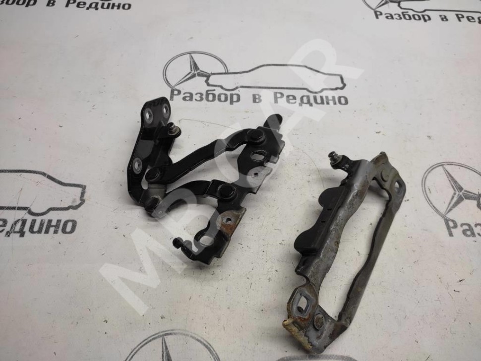Петля капота MERCEDES-BENZ E-класс W212/S212/C207/A207 (2009 - 2013) фото 1 — Разборка Мерседес