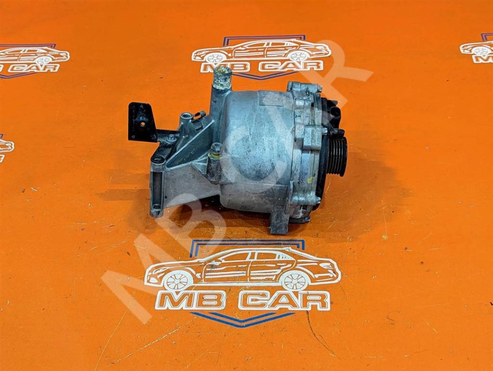 Генератор MERCEDES-BENZ S-класс W220 (1998 - 2005) фото 1 — Разборка Мерседес