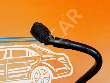 Трубка вакуумная MERCEDES-BENZ R-класс W251 (2005 - 2007) — Разборка Мерседес