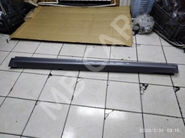 Порог пластиковый левый MERCEDES-BENZ GLK-класс X204 (2008 - 2012) — Разборка Мерседес