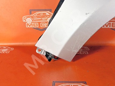 Крыло переднее правое MERCEDES-BENZ M-класс W164 рестайлинг (2008 - 2011) &mdash; Разборка Мерседес